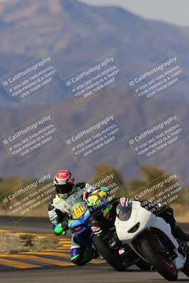 media/Dec-17-2022-SoCal Trackdays (Sat) [[224abd9271]]/Turn 7 Set 2 (1140am)/